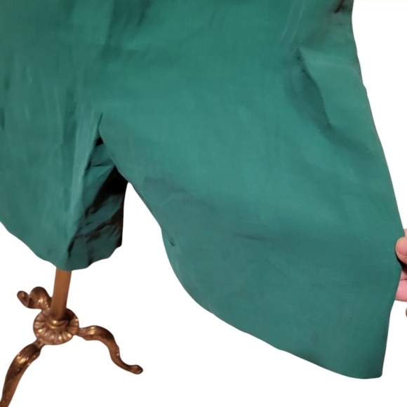 Boden Kelly Green Loose Shorts With Belt Size 4 NEW! - Picture 3 of 7